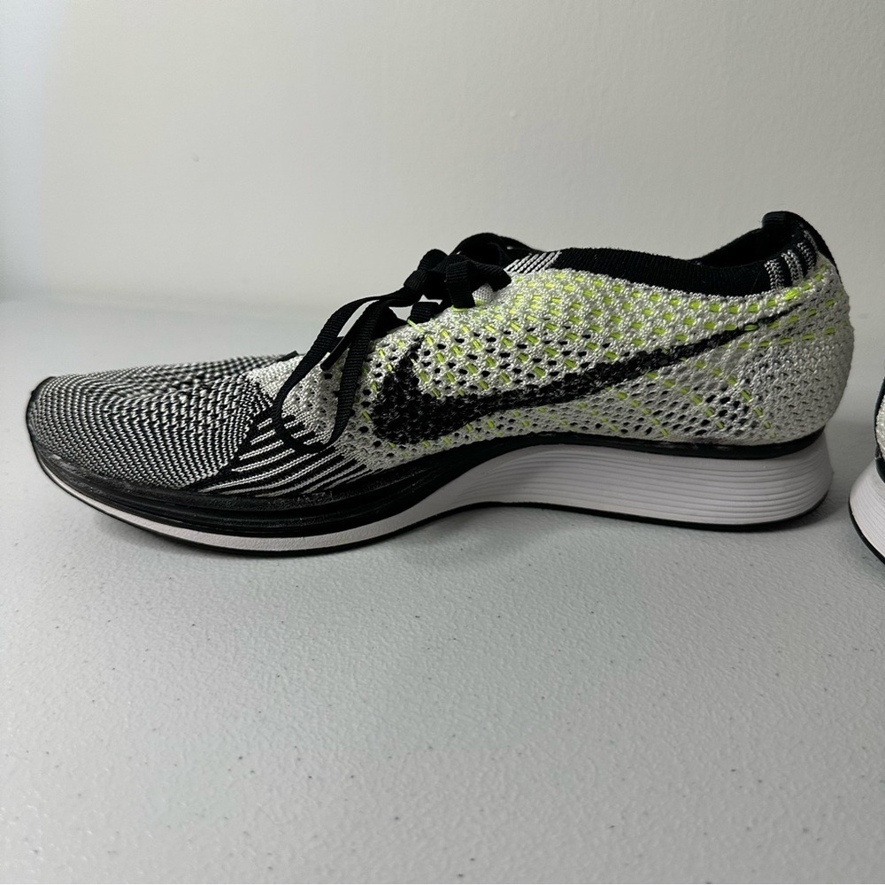 NIKE Flyknit Racer Men’s Running Shoe - Picture 7 of 11